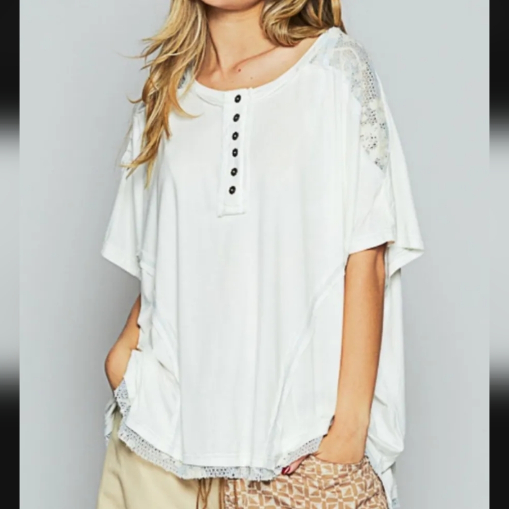 POL Oversized White Button-Front Lace Top w/Blue Floral Trim